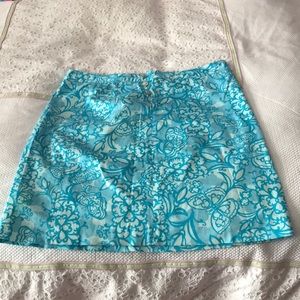 Cute blue button front Lilly Pulitzer skirt